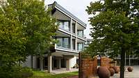 Exterior view of the building of the Federal Ministry of Defence in Bonn