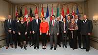 Gruppenfoto der Teilnehmer