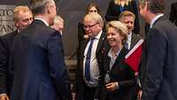 Von der Leyen im Gespräch