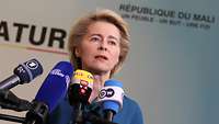 Von der Leyen gibt Statement ab