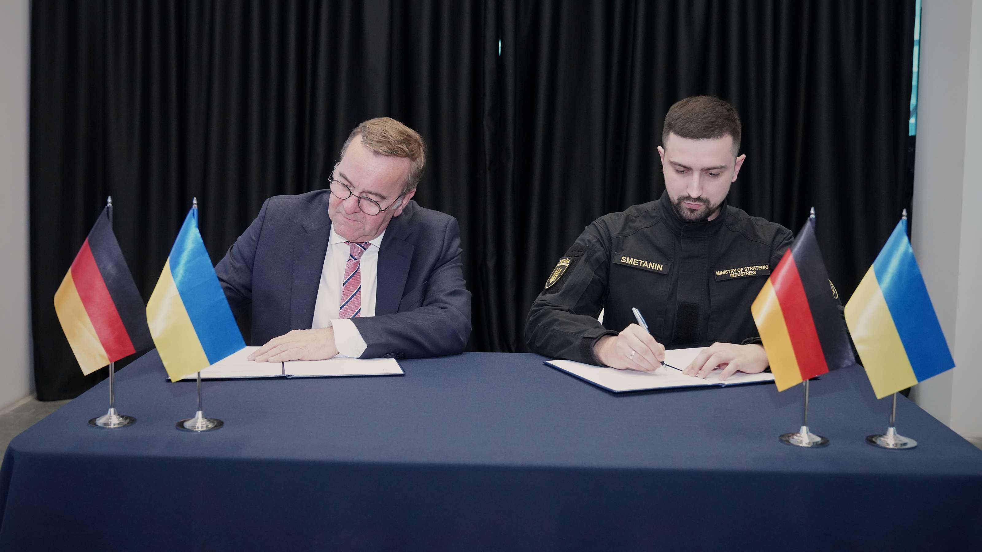 Pistorius Zu Gespr chen In Kyjiw pistorius-zu-gespr-chen-in-kyjiw
