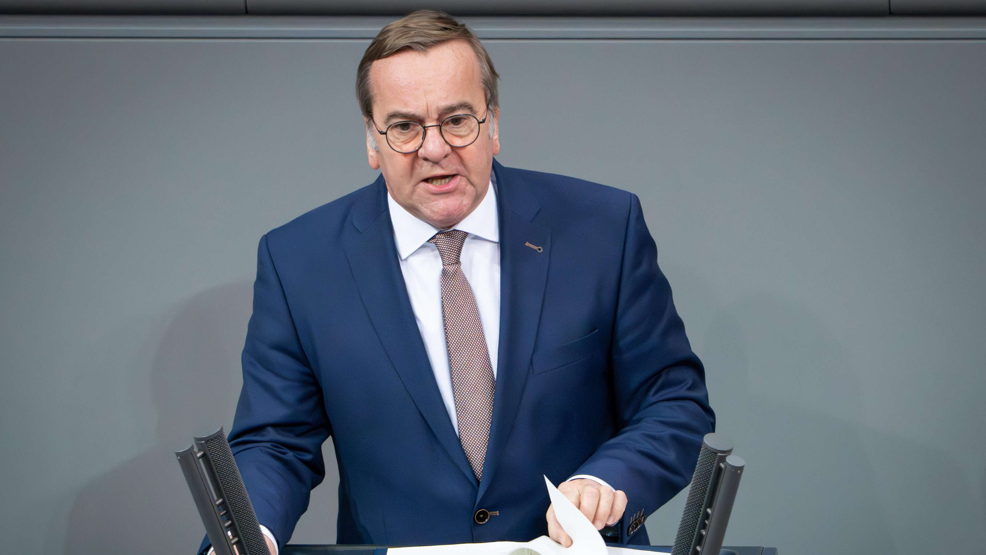 bundestag-beschlie-t-neuen-wehrdienst