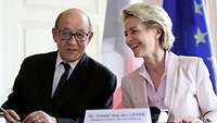 Von der Leyen und Le Drian im Gespräch